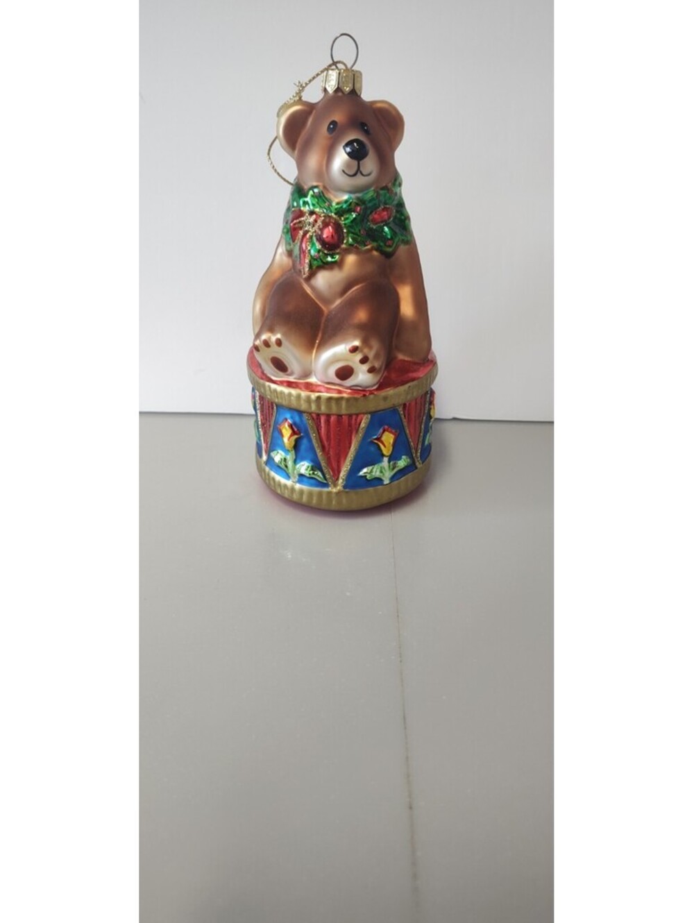 Fitz & Floyd Old Fashioned Christmas Bear on Drum Glass Ornament 19/1518 Box